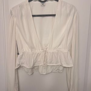 Aritzia Sunday Best cropped blouse